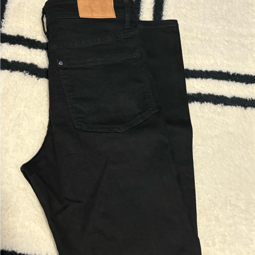H&M - Picture 1 of 3